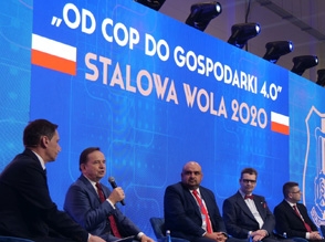 Polfendo på den polska ekonomiska utställningen: "Från COP till ekonomi 4.0" Stalowa Wola 2020